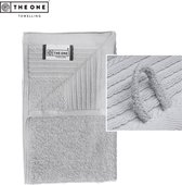 The One Towelling Classic Gastendoek - Kleine handdoek - Hoge vochtopname - 100% Gekamd katoen - 30 x 50 cm- Lichtgrijs