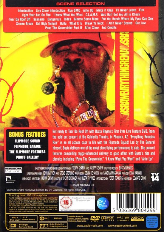 Busta Rhymes met sigaar, cap, gouden kettingen, live op podium. Tracklist en bonus features vermeld.