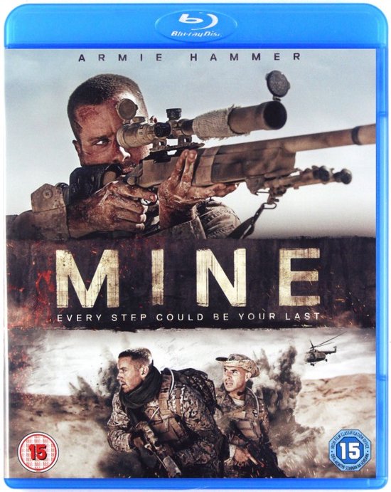 Mine
Mine: Elke stap kan je laatste zijn. Een soldaat met een sniper en twee militairen in gevechtspakken, met een helikopter op de achtergrond.