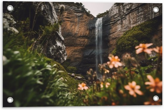 Tuinposter – Bergen - Waterval - Bloemen - Planten - 60x40 cm Foto op Tuinposter (wanddecoratie voor buiten en binnen)