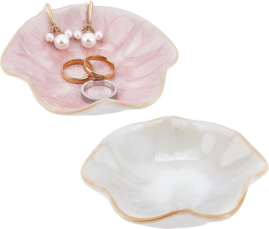 Elegante decoratieve plaat in de vorm van een wolk van keramiek
