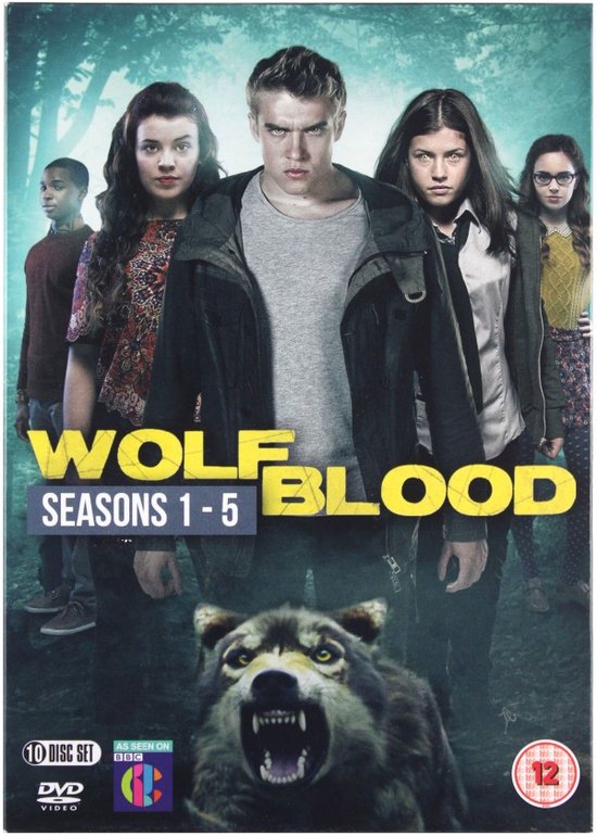 Voorzijde van de 'Wolfblood' dvd-hoes met 5 hoofdpersonen en een wolf.