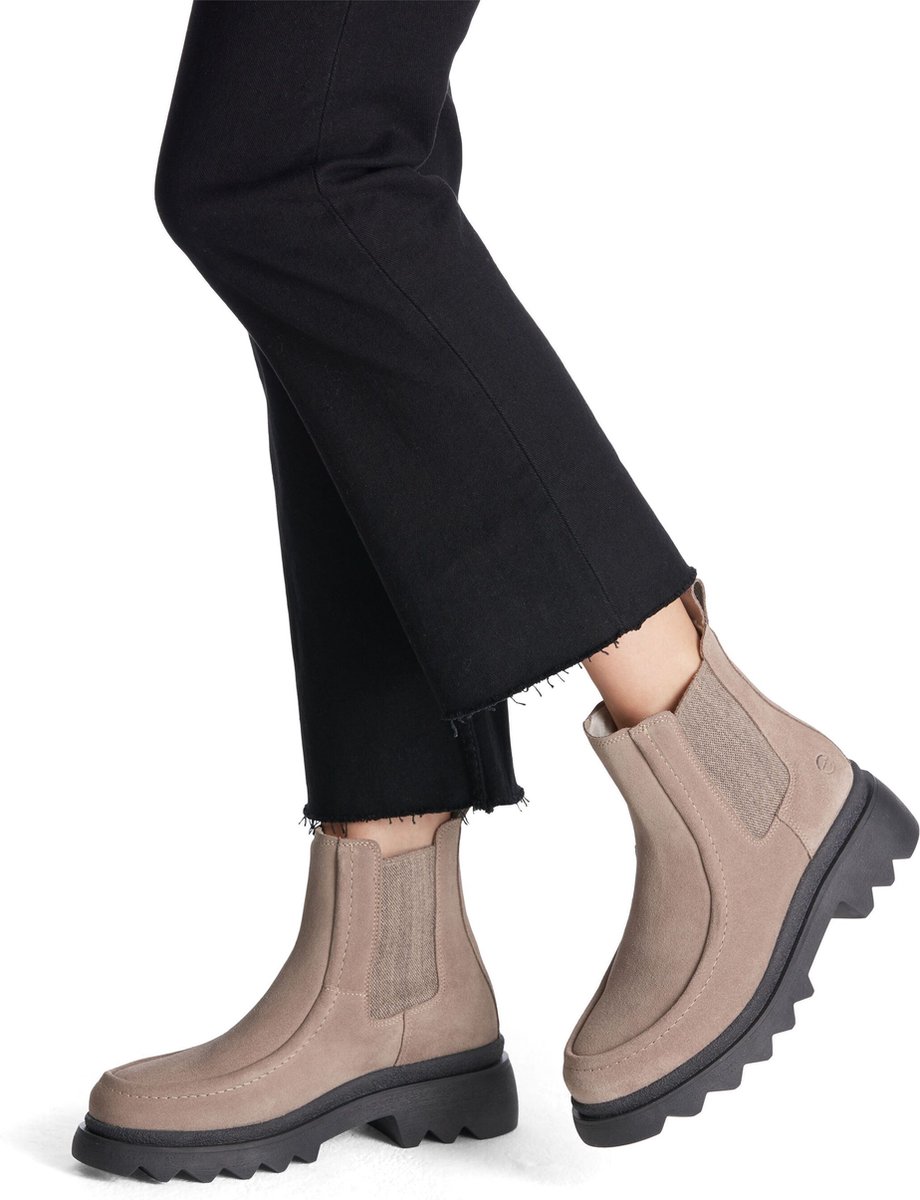 Chelsea Boots met Jurken combineren - 40 complete stijlideeën online