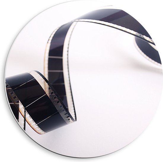 PVC Schuimplaat Muurcirkel - Uitgerold Ouderwets Filmrolletje - 40x40 cm Foto op Muurcirkel (met ophangsysteem)