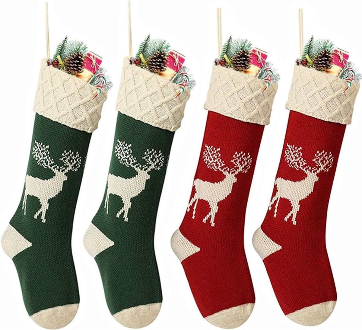 4 Stuks - Kerstsokken Gebreide Rendiermotief - Ophangbare Decoratieve Kerst Ornament - Rendier Gebreide Kerstkousen - Klassieke Stijl met Een Speels Tintje - Hoogwaardige Kwaliteit - 2 Rood / 2 Groen - 46cm