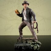 Indiana Jones: 1:7 Scale Premier Collection Statue