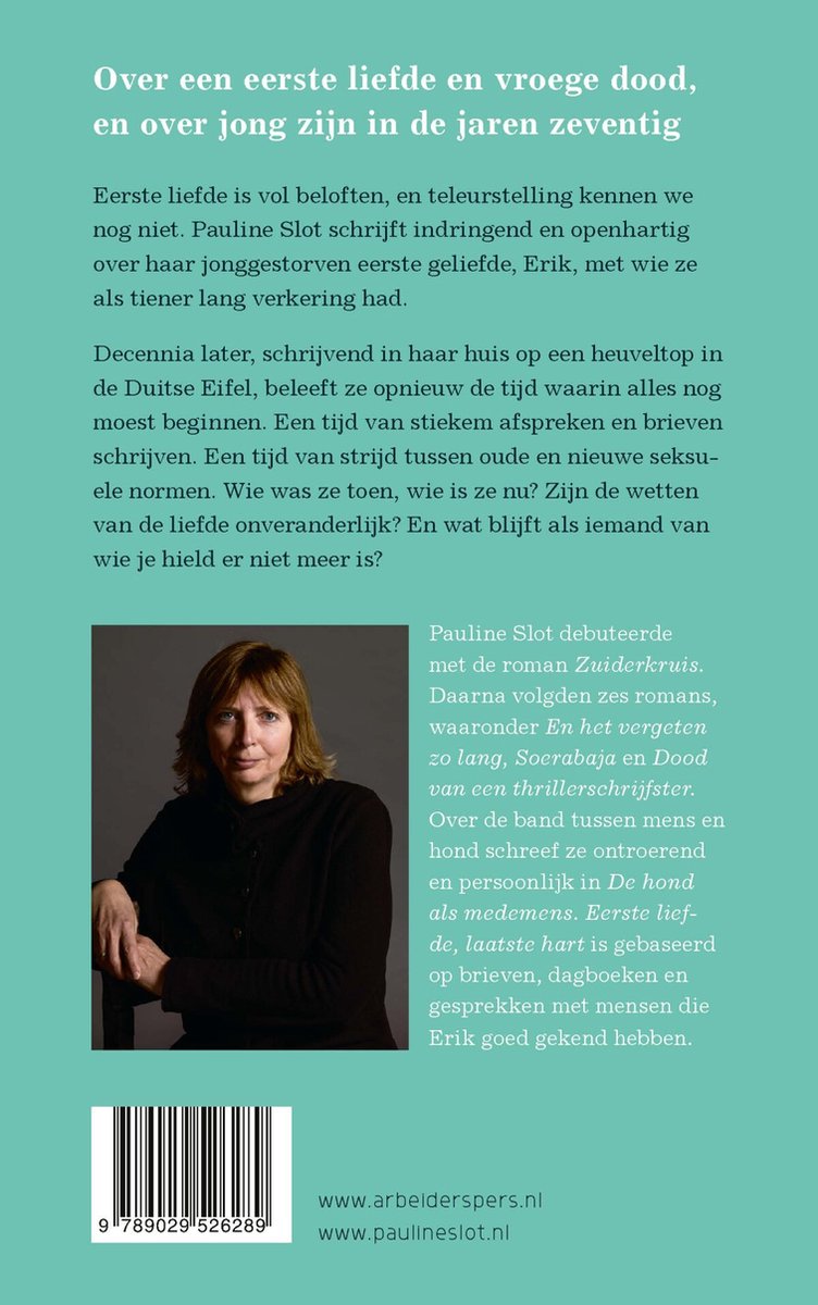 Boekcover met portret van een vrouw en tekst in het Nederlands. 'Pauline Slot debuterde met de roman Zuiderkruis.'