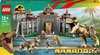 foto van LEGO Jurassic World Jurassic Park Bezoekerscentrum: T. rex & raptor aanval Set - 76961