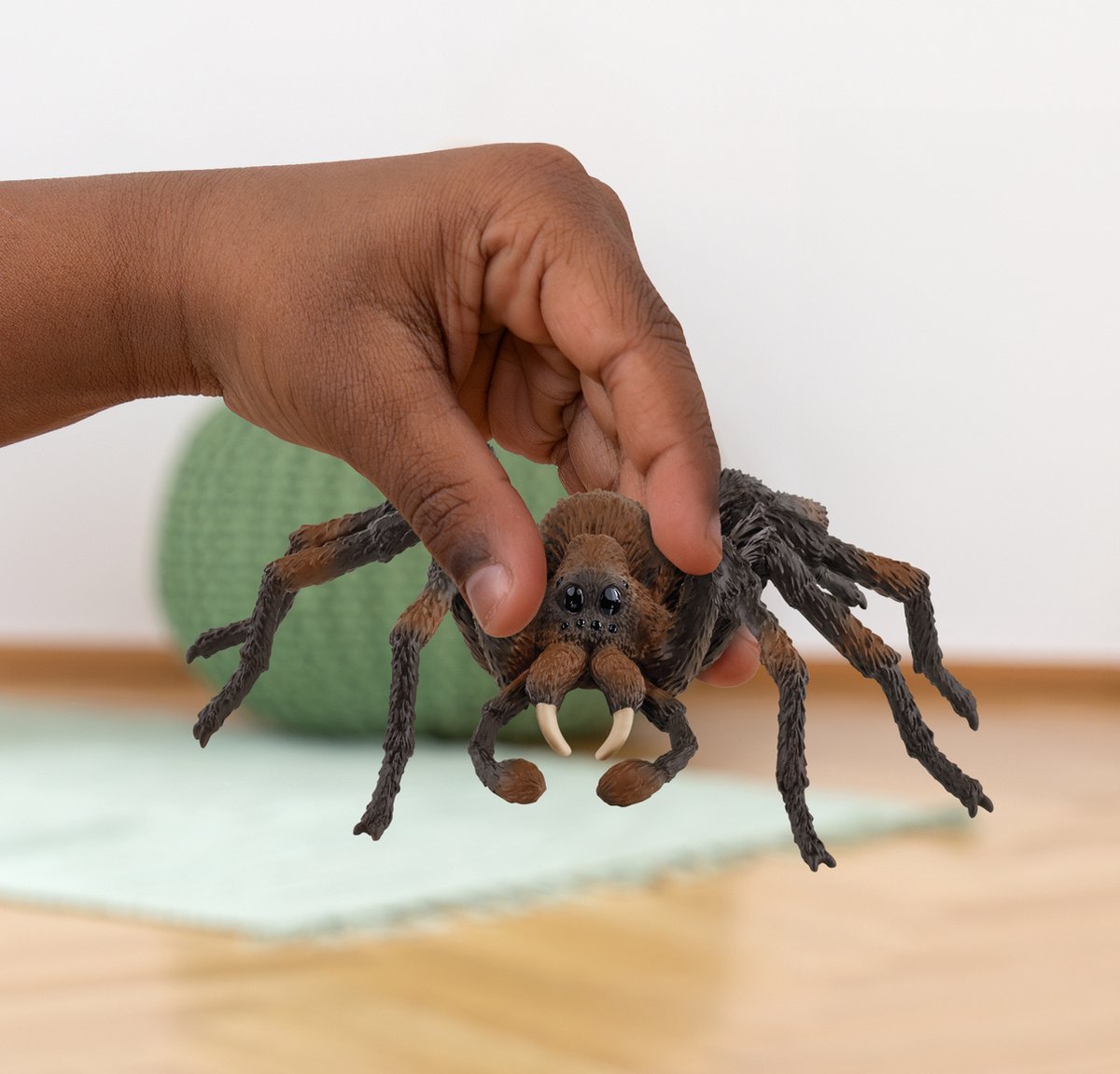 Schleich Harry Potter Aragog: gedetailleerde speelfiguur voor fans thumbnail 3