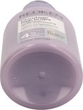 Bas d'un flacon violet de Redken Blondage High Bright Conditioner, avec icône de recyclage.