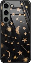 Casimoda® hoesje - Geschikt voor Samsung Galaxy S23 - Counting The Stars - Luxe Hard Case Zwart - Backcover telefoonhoesje - Zwart