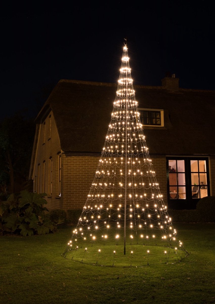 Montejaur LED kerstboom 4 meter inclusief mast - warm wit - Montejaur