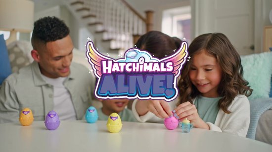 Hatchimals Alive - Ensemble de jeu Hatch N' Stroll avec poussette et 2  figurines dans