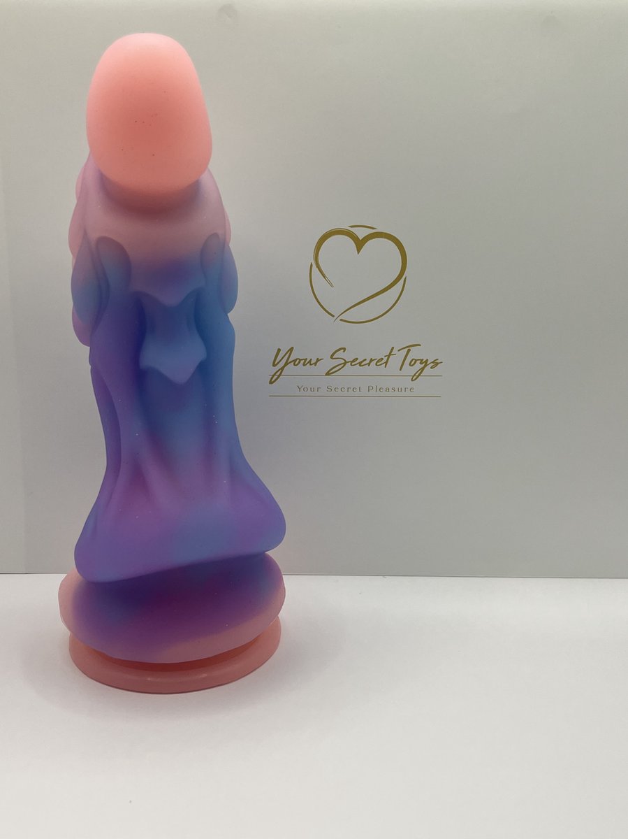Goedkoopste Batavus - Dildo - Fantasy dildo - Dildo met zuignap