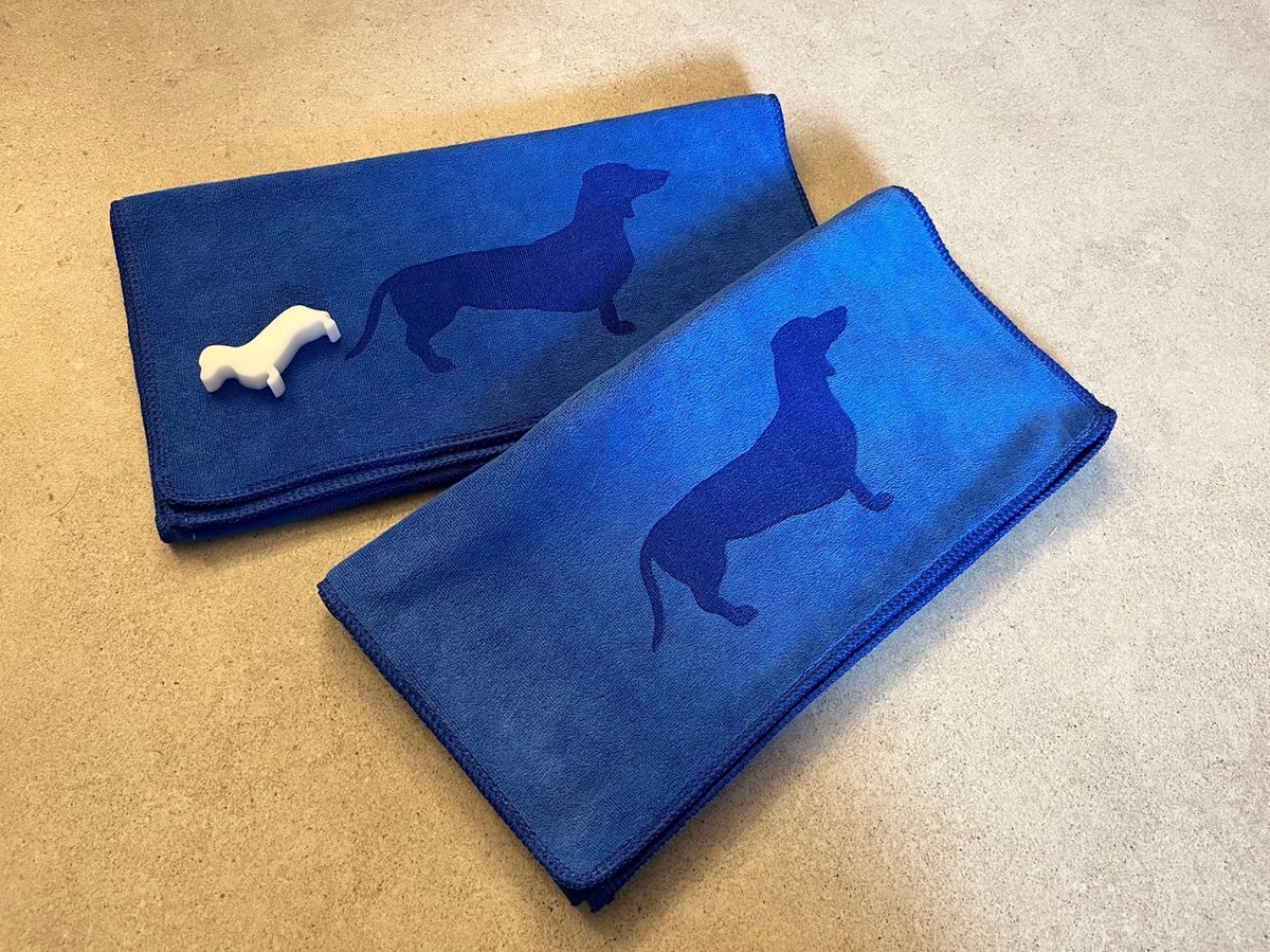 Teckel - set handdoeken inclusief zeep - 2 gastenhanddoeken - 35x75 cm - blauw - microvezel - hond - toilet handdoek - ultra absorberend - superzacht - 1 teckelzeepje