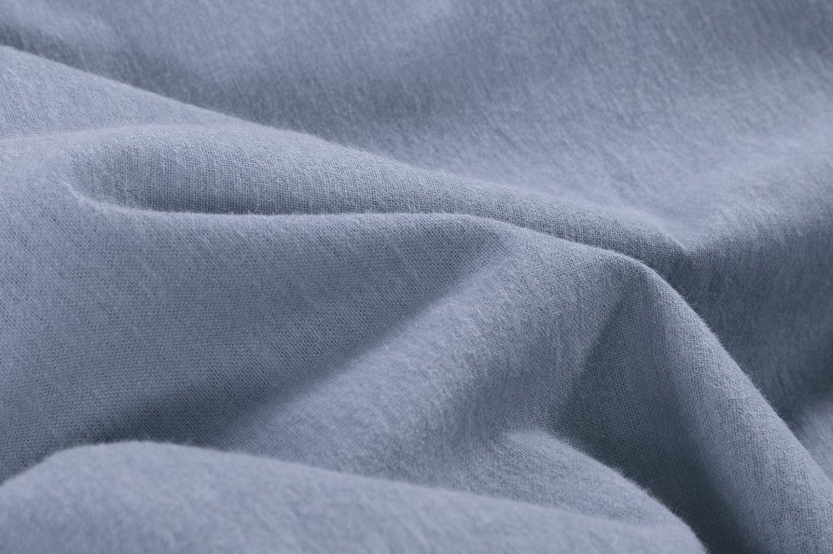 Linge de lit en flanelle unie de haute qualité - SOGNO BLU