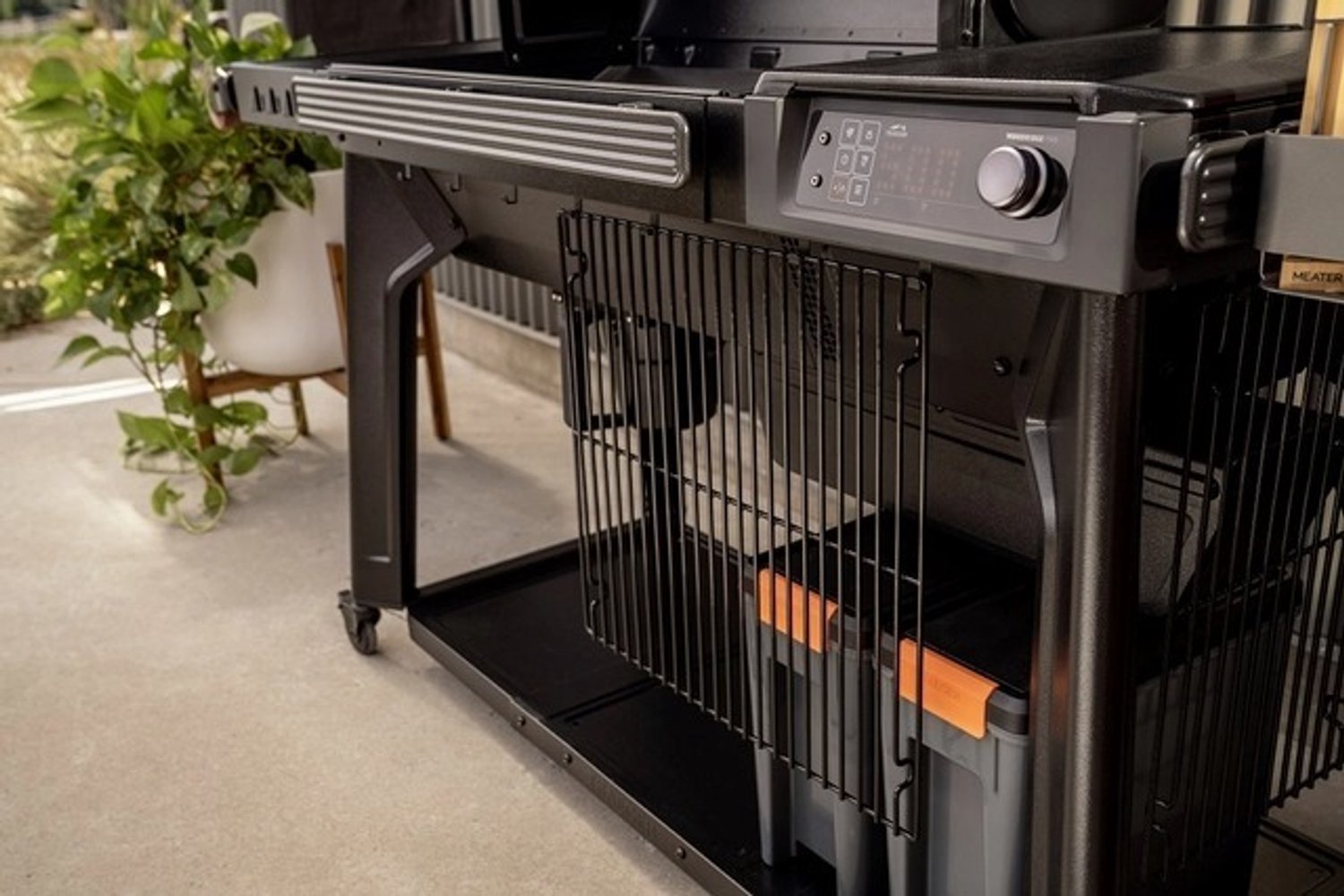 Traeger Woodridge Pro - Pellet Barbecue with WiFIRE