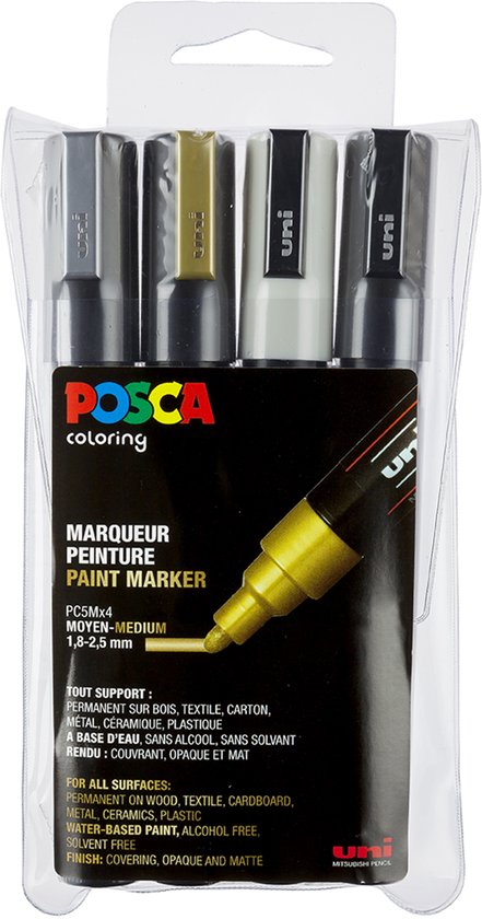 Set van vier Uni Posca verfmarkers in metallic kleuren met een medium punt van 1,8-2,5 mm in een doorzichtige verpakking.