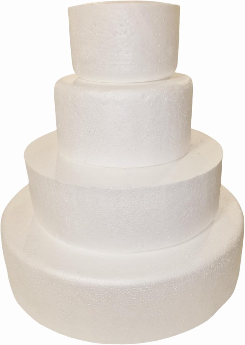 Piepschuim taart bestaande uit 4 schijven hoogte 10 cm, diameter van 40 - 30 - 20 - 15 cm - verjaardag gastgeschenk