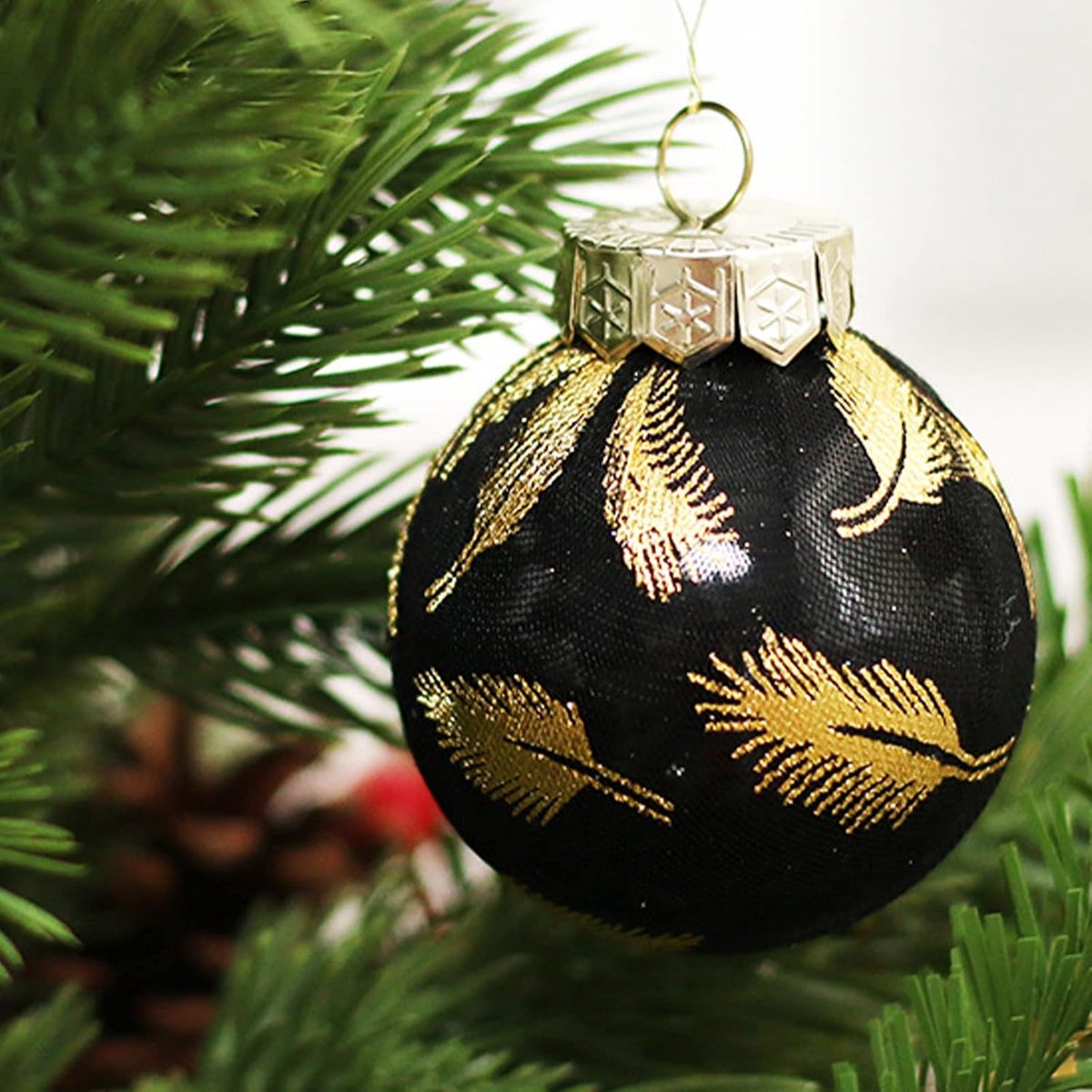 25-delige kerstornamenten set – Kleine - onbreekbare kerstballen van 6 cm – Ideaal voor kerst- - bruilofts- en feestdecoratie – Zwart – foto 5