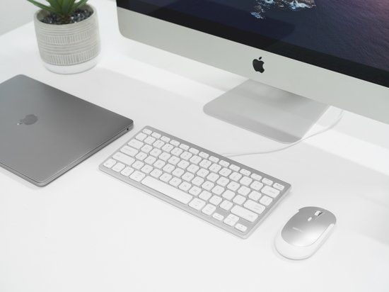 Macally UCASLIMKEYCA Compact bedraad USB-C en USB-A toetsenbord voor Apple Mac en iPad - Witte toetsen - U.S. Engels (QWERTY) layout — cadeau in Elektronica - foto 4