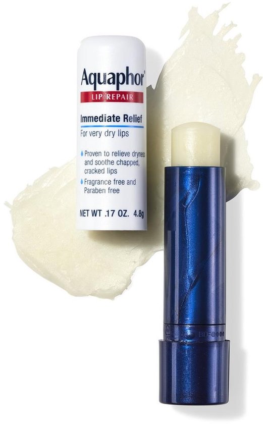 Aquaphor lippenbalsemstift met witte textuur op een witte achtergrond.
