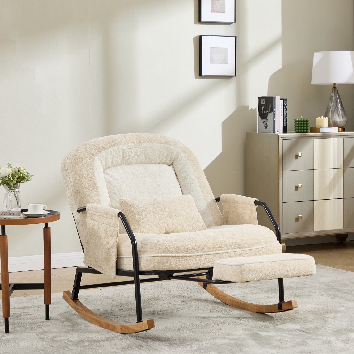 MIVRAY Schommelstoel 80 x 87 x 95 Cm - Verstelbare Rugleuning En Uitschuifbare Voetensteun - Voor Woonkamer En Slaapkamer - Stof Beige