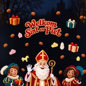 Sinterklaas en twee Pieten met strooigoed en cadeautjes. Tekst: Welkom Sint en Piet.