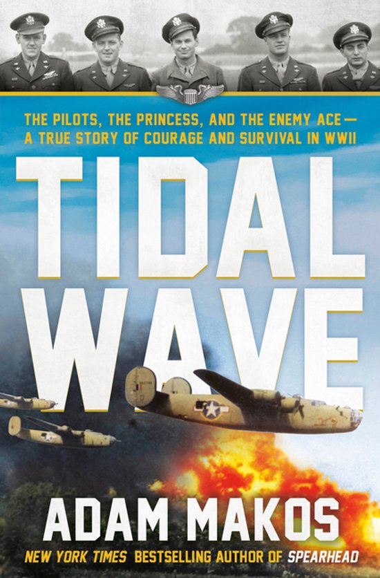 Boekomslag van 'Tidal Wave' met de titel in grote letters, een afbeelding van bommenwerpers tijdens WWII en een onderschrift.
