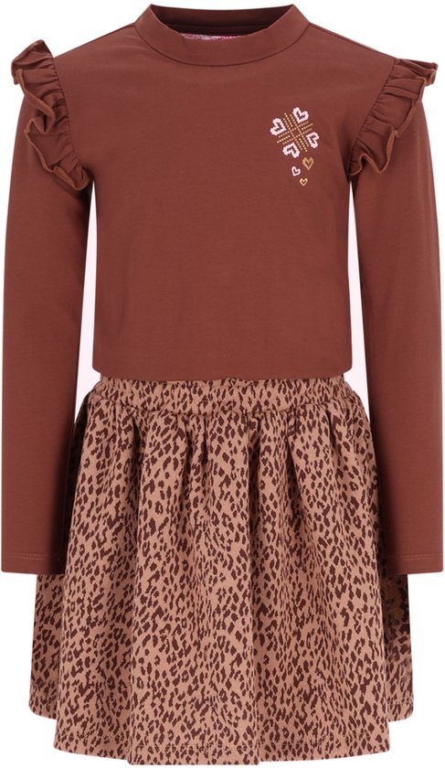 Bruine jurk met hartjesmotief op de borst, ruches op de schouders en een rok met dierenprint.