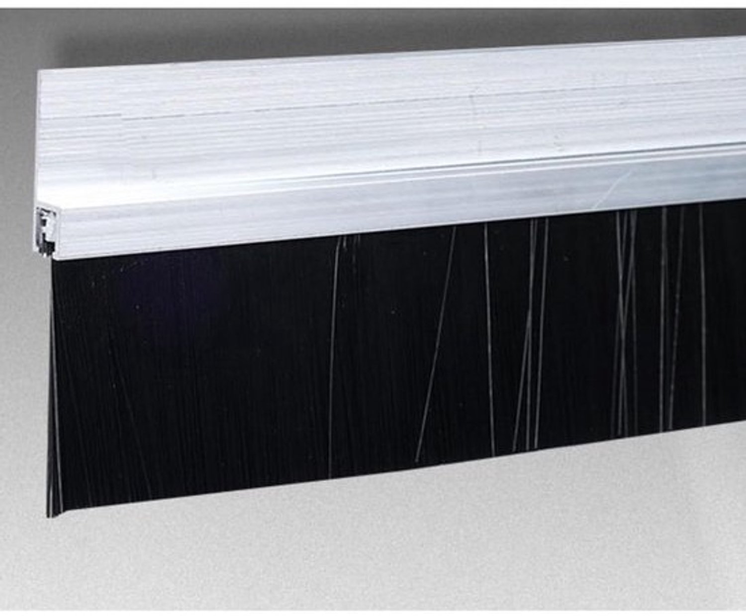Industriële Borstelstrip - Tochtstrip Aluminium - Stof Afdichting Deurbodem - H-Profiel Ontwerp - 100cm Lengte - Zilver