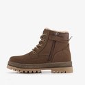Bruine veterboot met ritssluiting, bont voering en dikke zool.