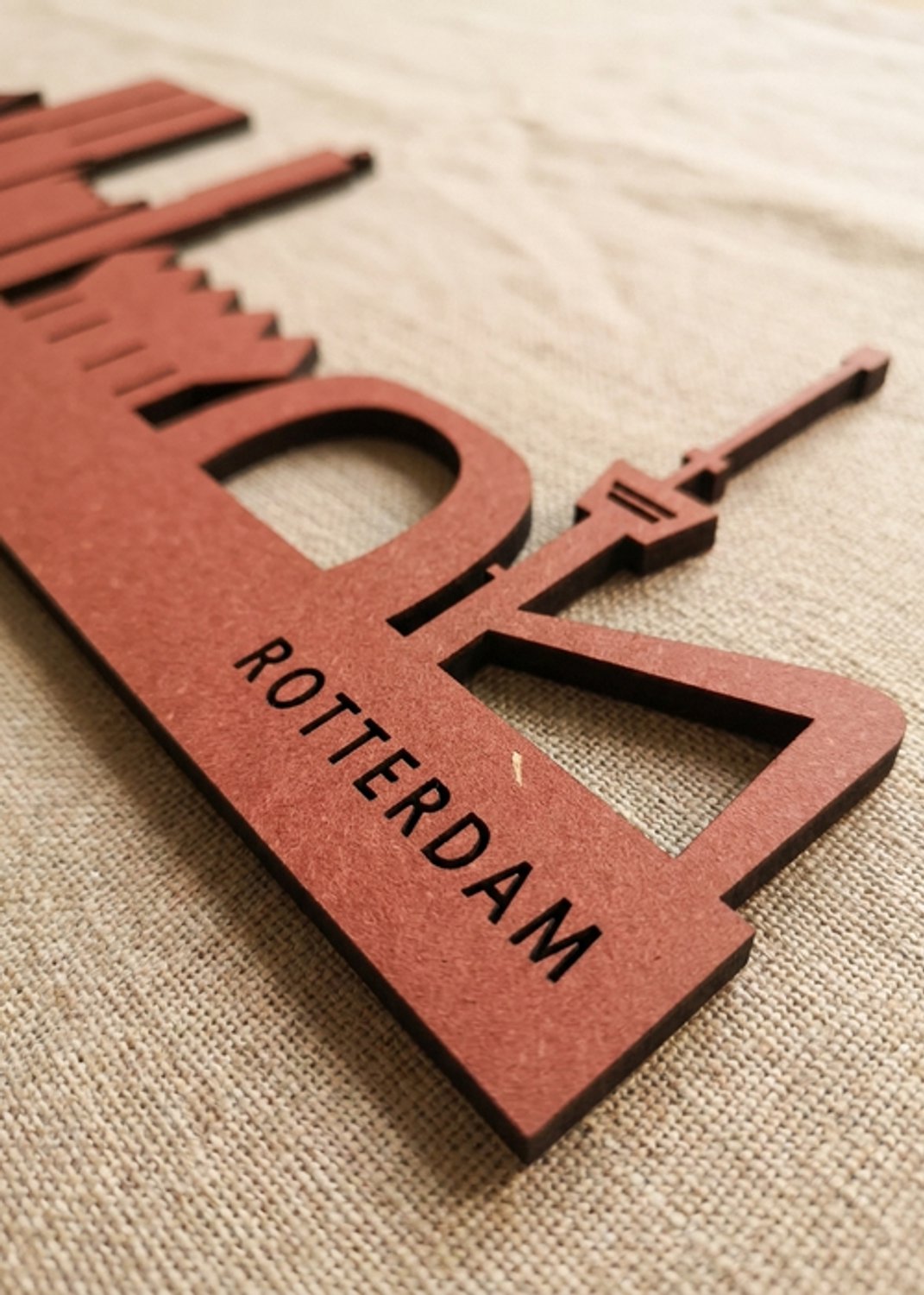 Houten Skyline Rotterdam | Wanddecoratie voor aan de muur | Rood MDF | 100 x 20 cm