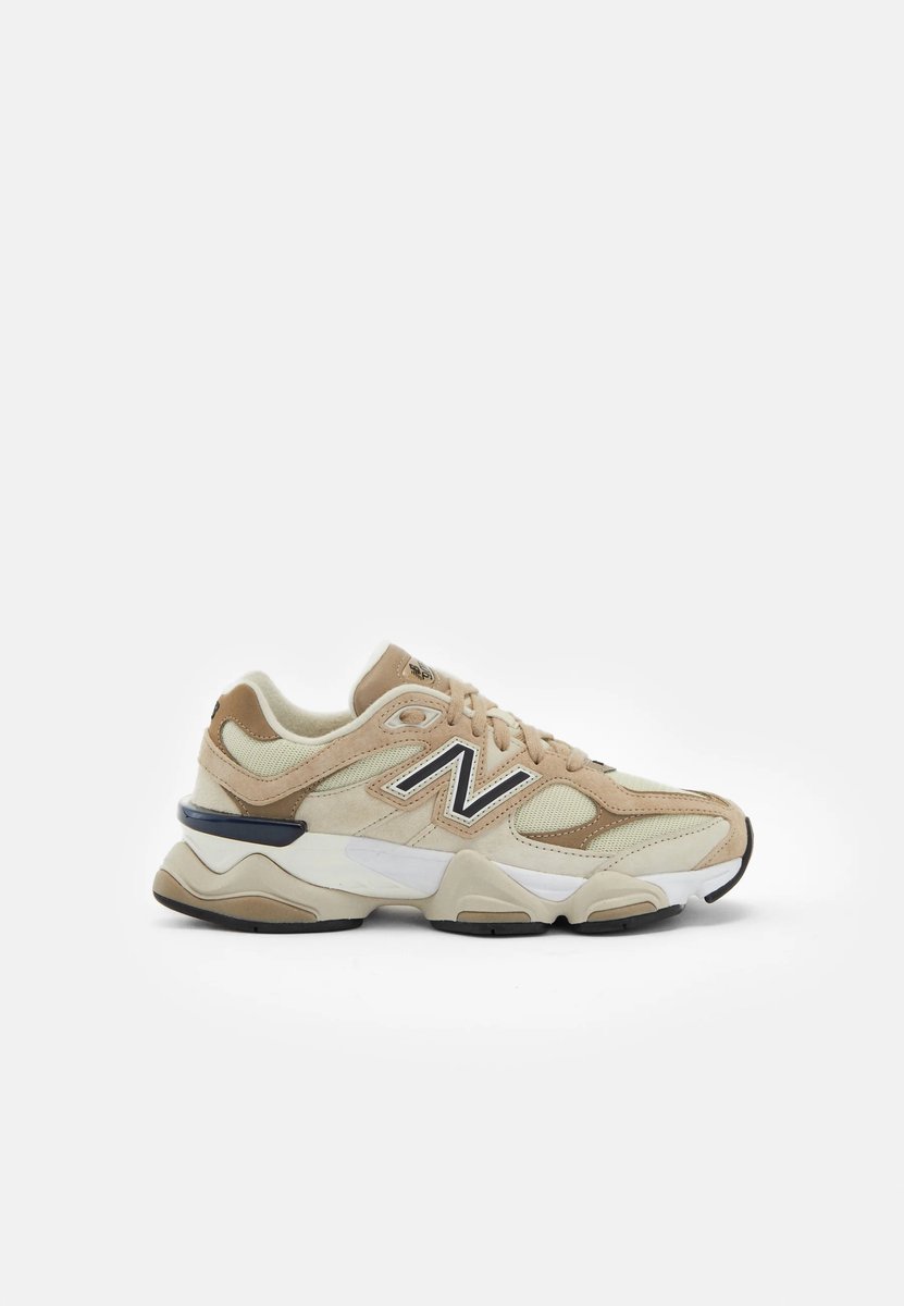 Sneakers New balance 9060 "Beige Cream" - Maat 42.5