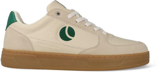 Beige sneaker met Björn Borg logo op de zijkant, groene accenten, witte veters en bruine rubberen zool.