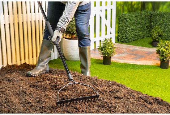 BLACK+DECKER Egalisatie Hark - 150 CM - Glasvezel en Koolstofstaal - Zwart/ Oranje van BLACK+DECKER — afbeelding 4