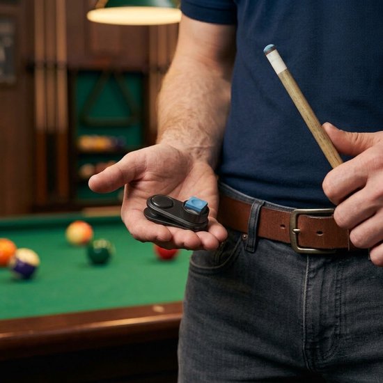 Zwart blauw biljart krijt set met magnetische keukrijthouder – krijt clip met 2 krijt covers en 2 blauwe biljart krijt blokjes – accessoires voor pool en snooker — afbeelding 4