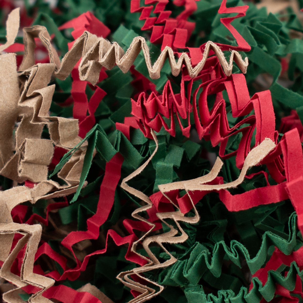 SizzlePak opvulmateriaal - decoratiemateriaal - rood groen naturel / kerstmix - 1,25 kg