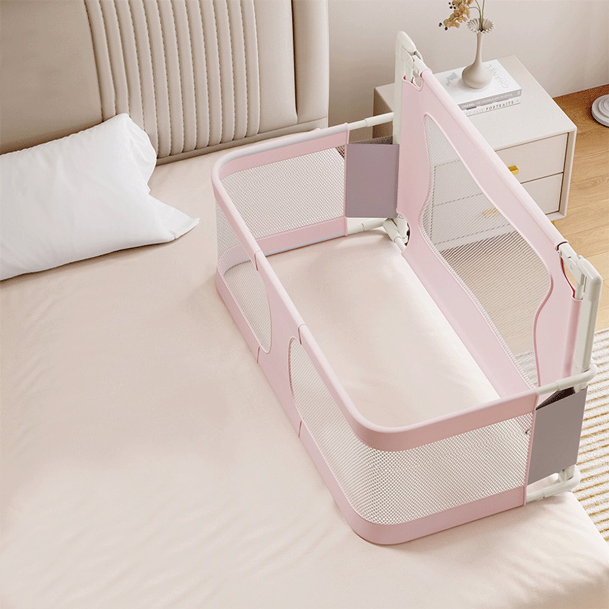 PIPIPOXER Bedhekje - Bedhek voor peuters - Bedhekje Verstelbaar - omvormbaar hekje voor babybedjes -Doorzichtig gaasvenster - Draagbaar– Bedrail - 120 x 50 x 105 cm - Roze