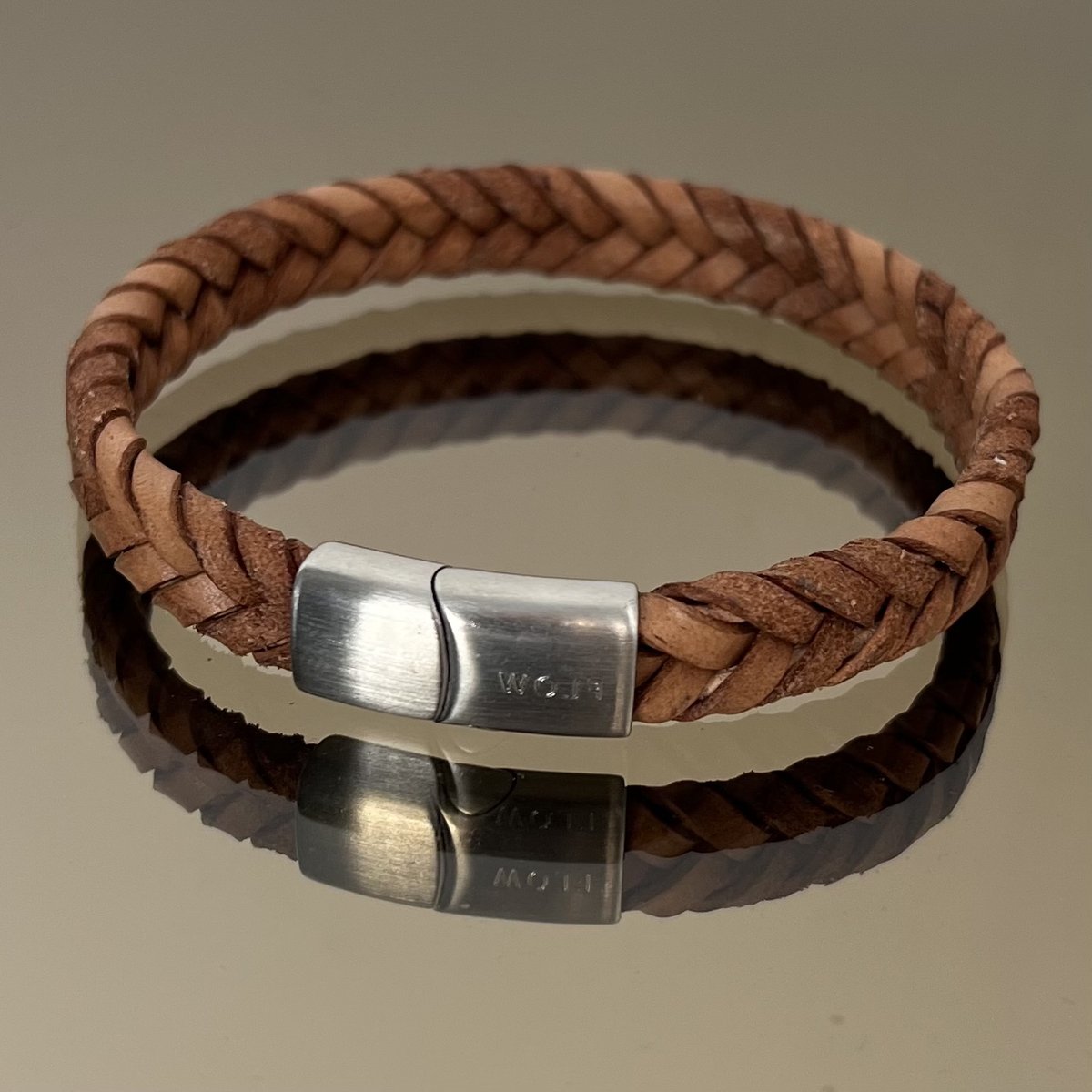 FlowJewels - Wolf Men - heren armband - leer - stainless steel