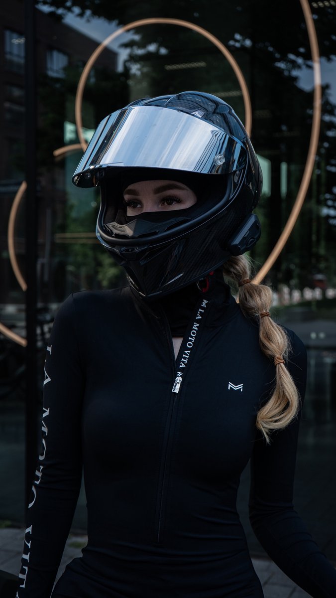 Zwart