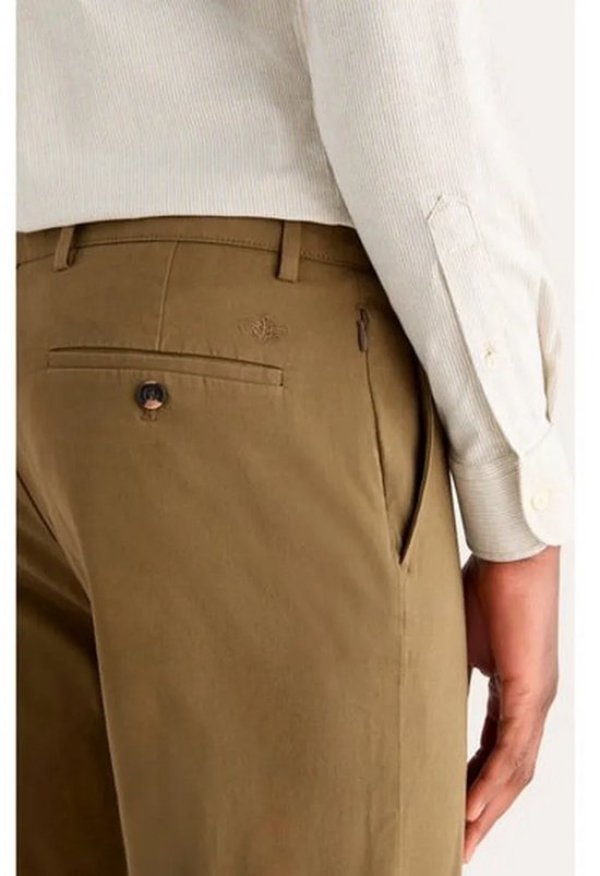 Dockers Crafted Khaki Slim Tapered Fit Broek Beige,Groen 34 / 34 Man