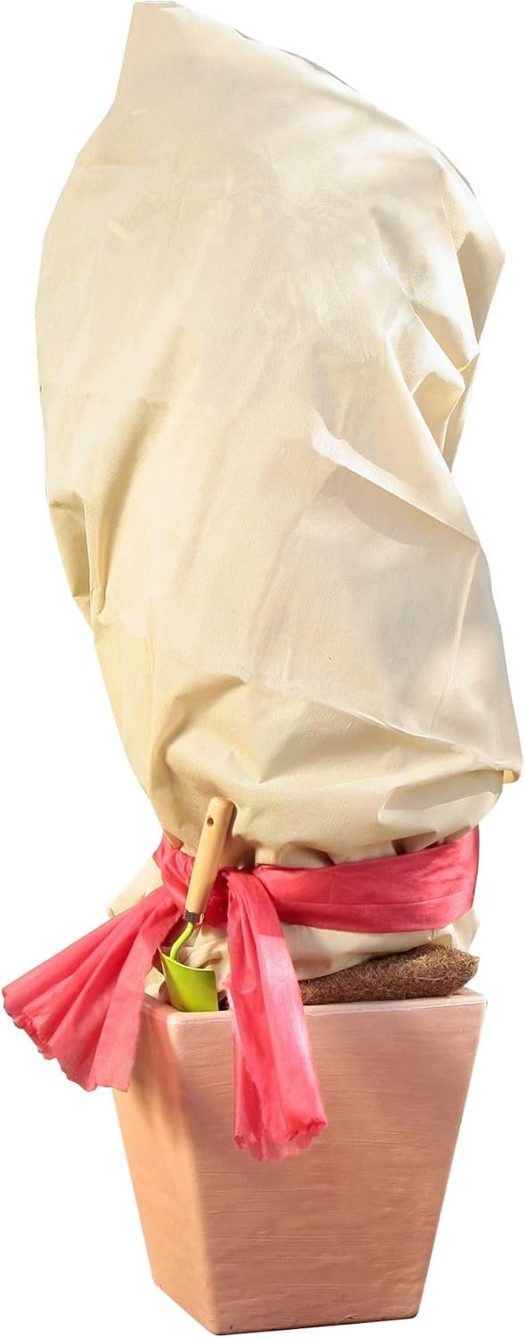 Famanu - Wintervlies Superprotect - Bescherming tegen kou en vorst - Hoogwaardige kwaliteit vlies - beige 1 stuk