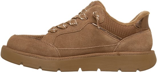 Bruine suède Skechers sneaker met veters en metallic accenten, zijaanzicht.