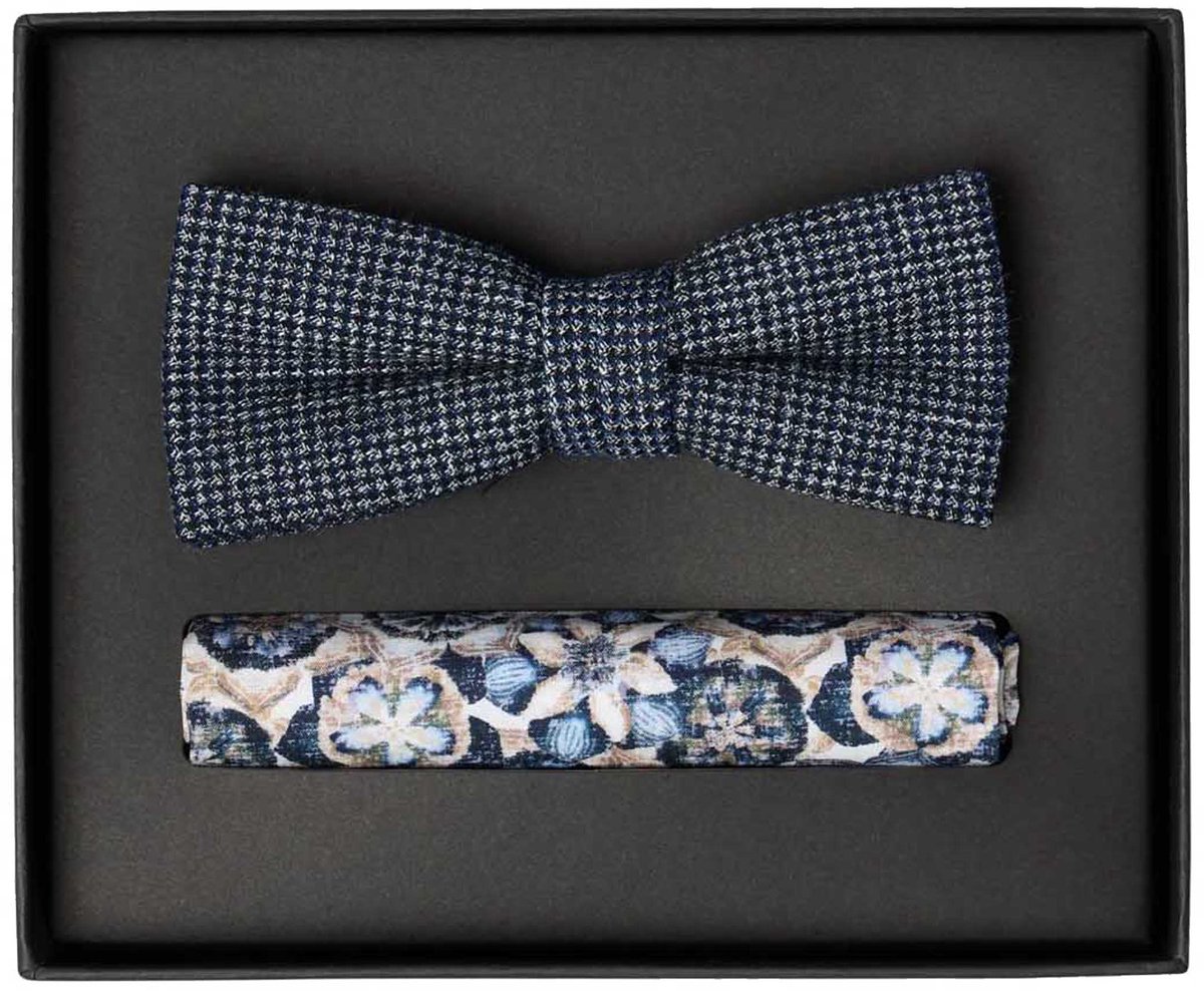 VENTI set met vlinderdas en pochet - blauw met wit dessin