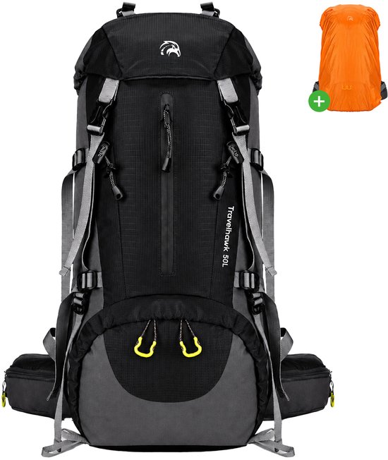 Zwarte Travelhawk 50L rugzak met grijze accenten en oranje regenhoes.