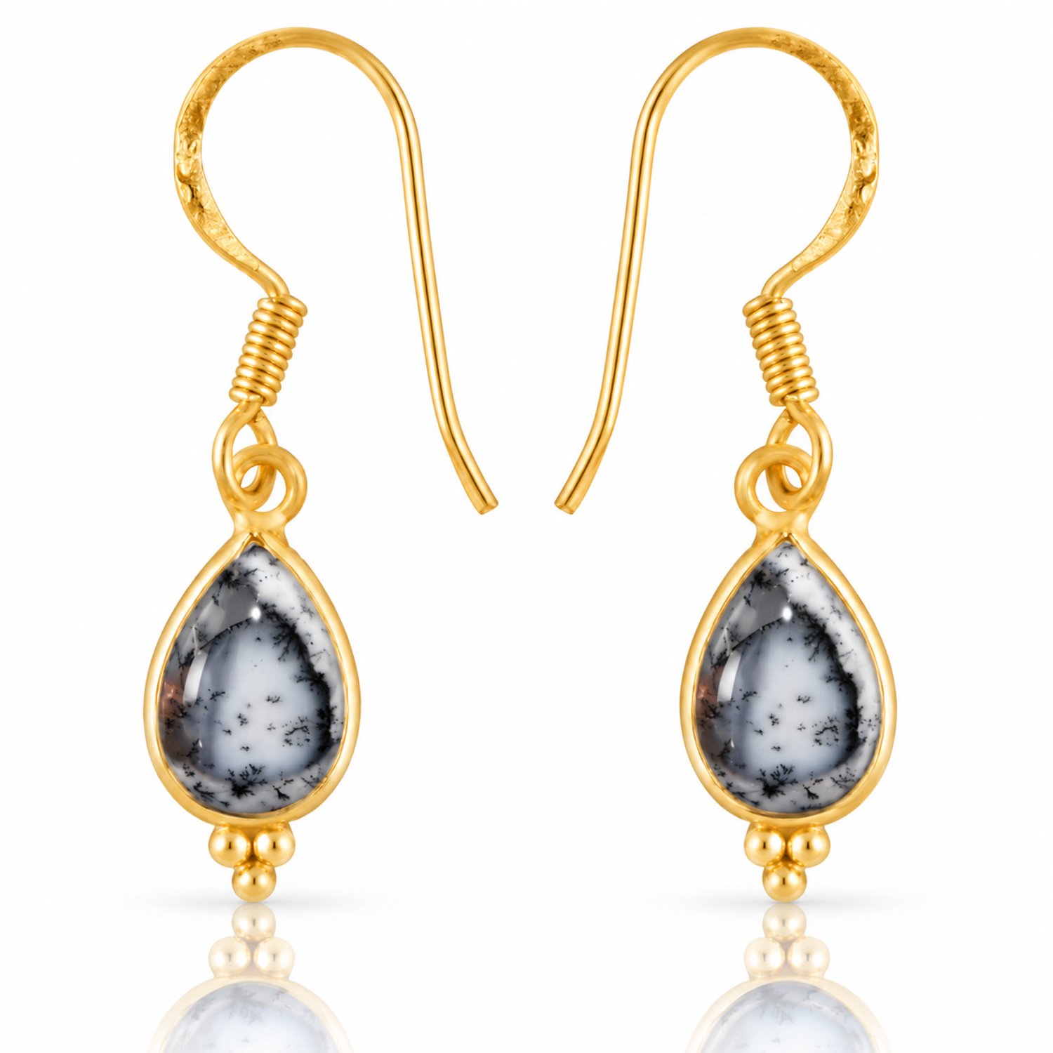 Natuursieraad - 925 sterling zilver dendriet opaal goldplated oorhangers - luxe edelsteen sieraad - oorbellen