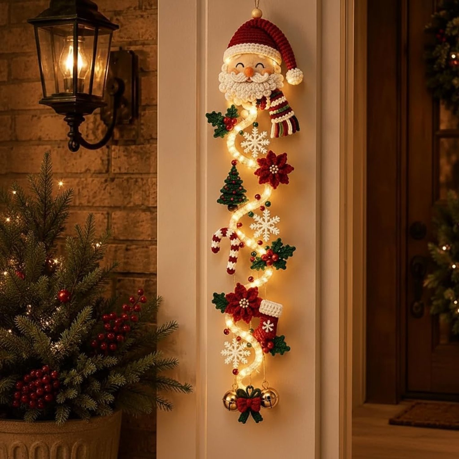 Kerstversiering - Glowing Christmas Deurhanger - Gevoerde Stoffen Deurhanger met Warme Verlichting - 100 cm - 1 stuk - Kerstman