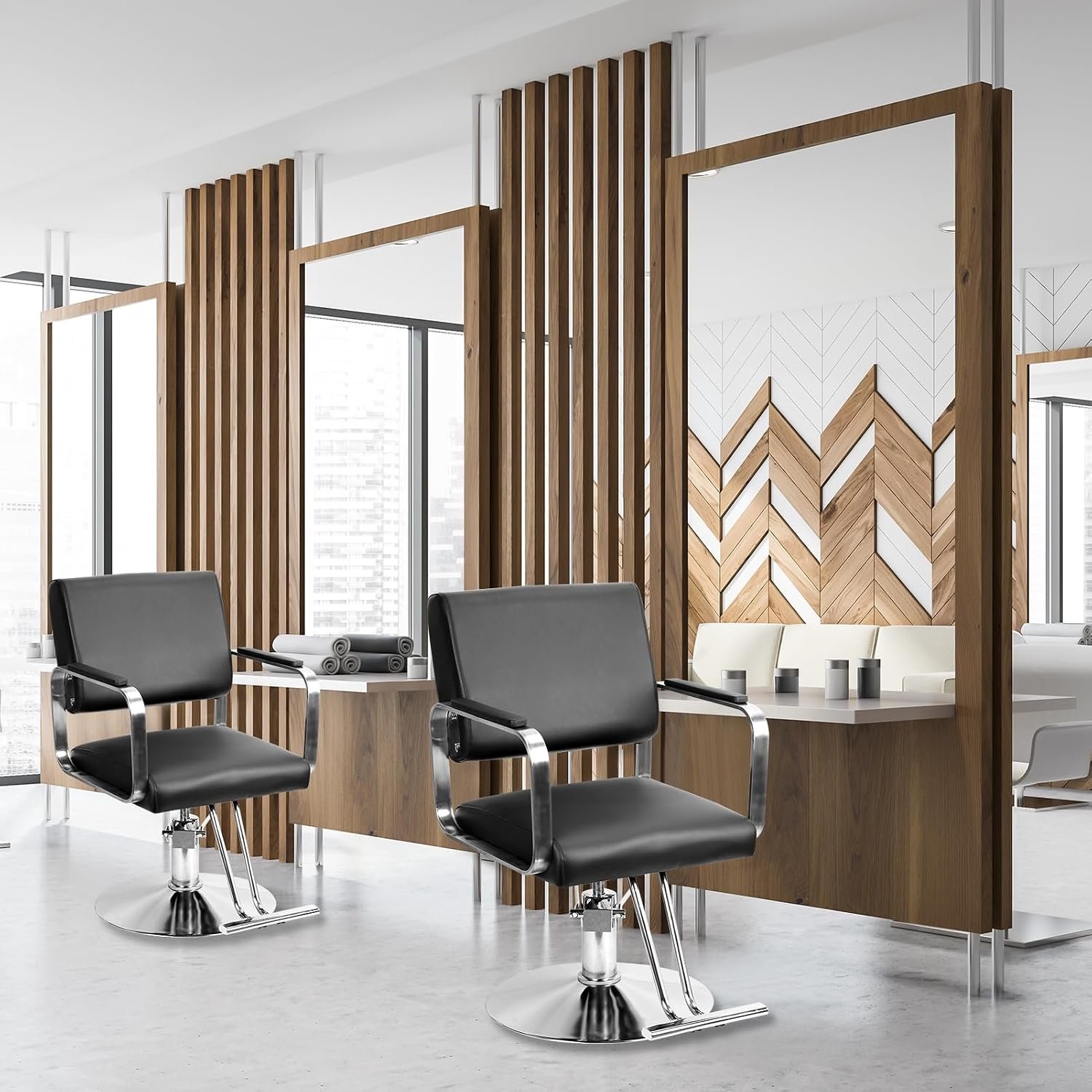 Professionele Kappersstoel met Hydraulische Pomp, 360° Draaibare Salonstoel, Verstelbare Hoogte, Ergonomische Zitting, Zwarte Kunstleren Bekleding en Metalen Onderstel voor Kapsalon en Beautysalon