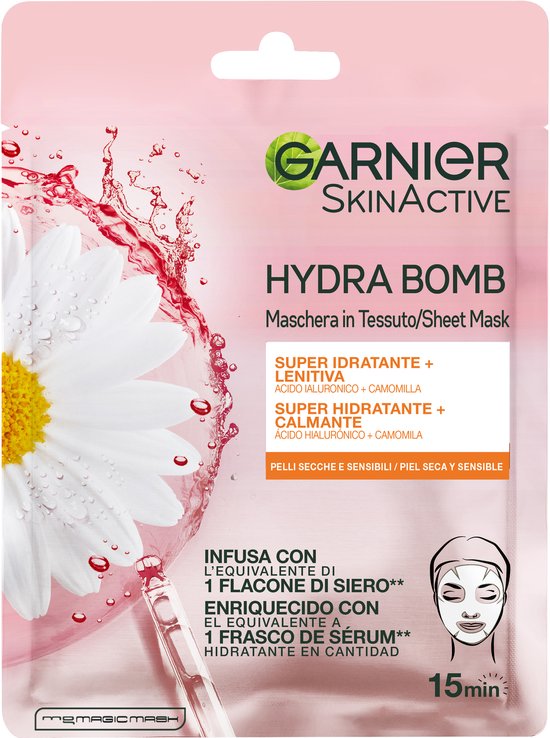 Roze Garnier SkinActive Hydra Bomb gezichtsmasker met kamille, hyaluronzuur en illustratie van een vrouw met masker.